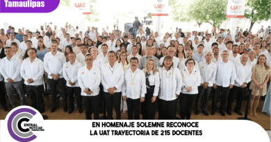 En homenaje solemne reconoce la UAT trayectoria de 215 docentes
