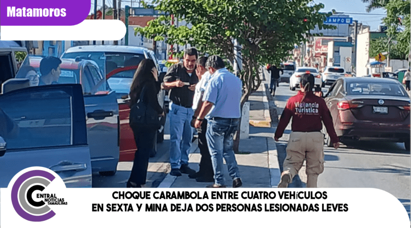 Choque carambola entre cuatro vehículos en Sexta y Mina deja dos personas lesionadas leves
